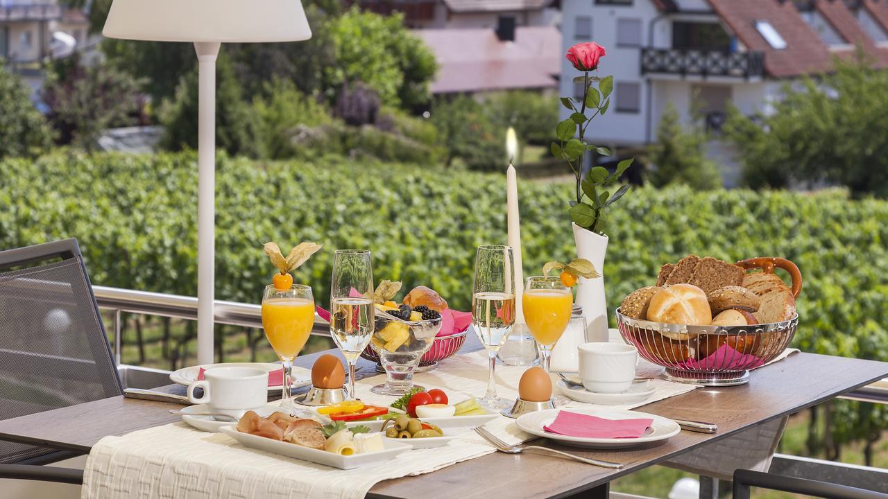 Hotel Restaurant Hansjakob Hagnau Exteriör bild