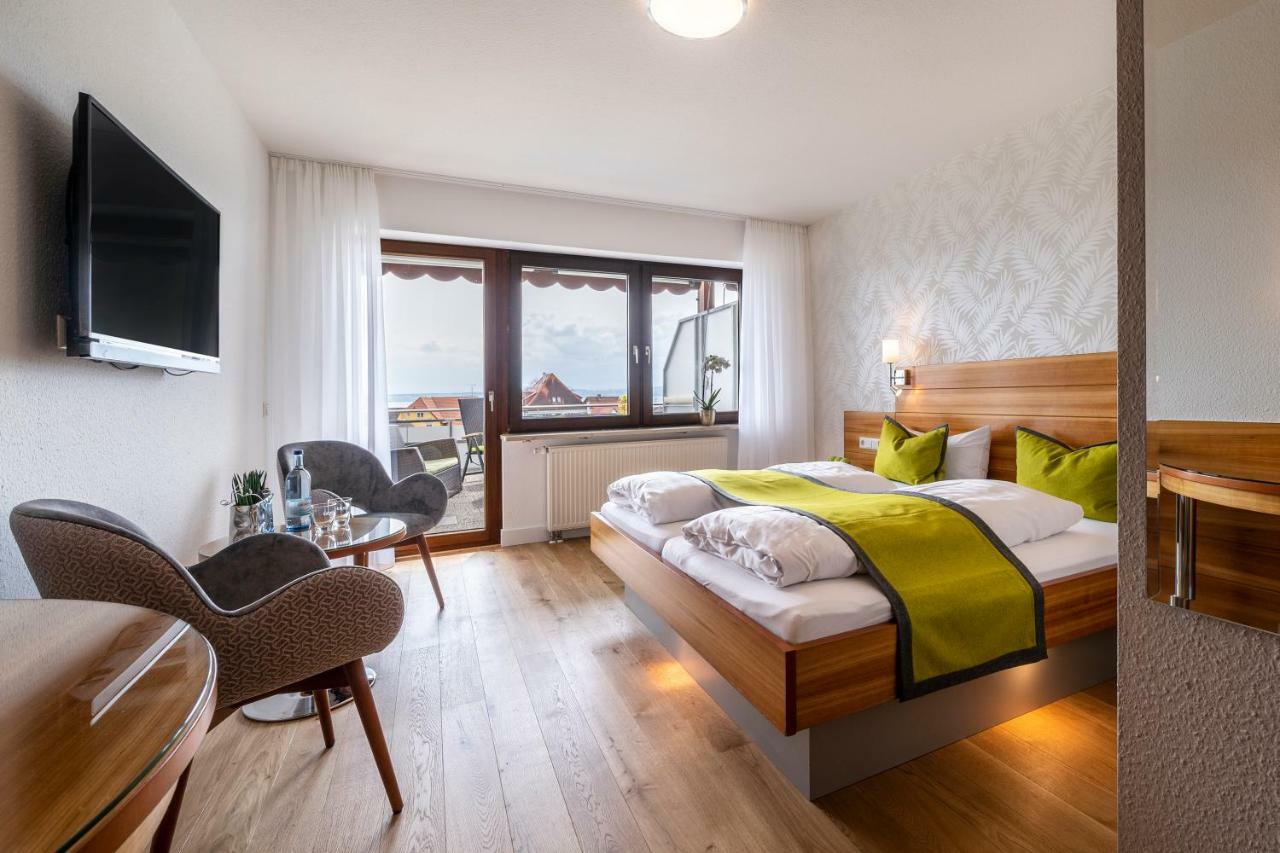 Hotel Restaurant Hansjakob Hagnau Exteriör bild